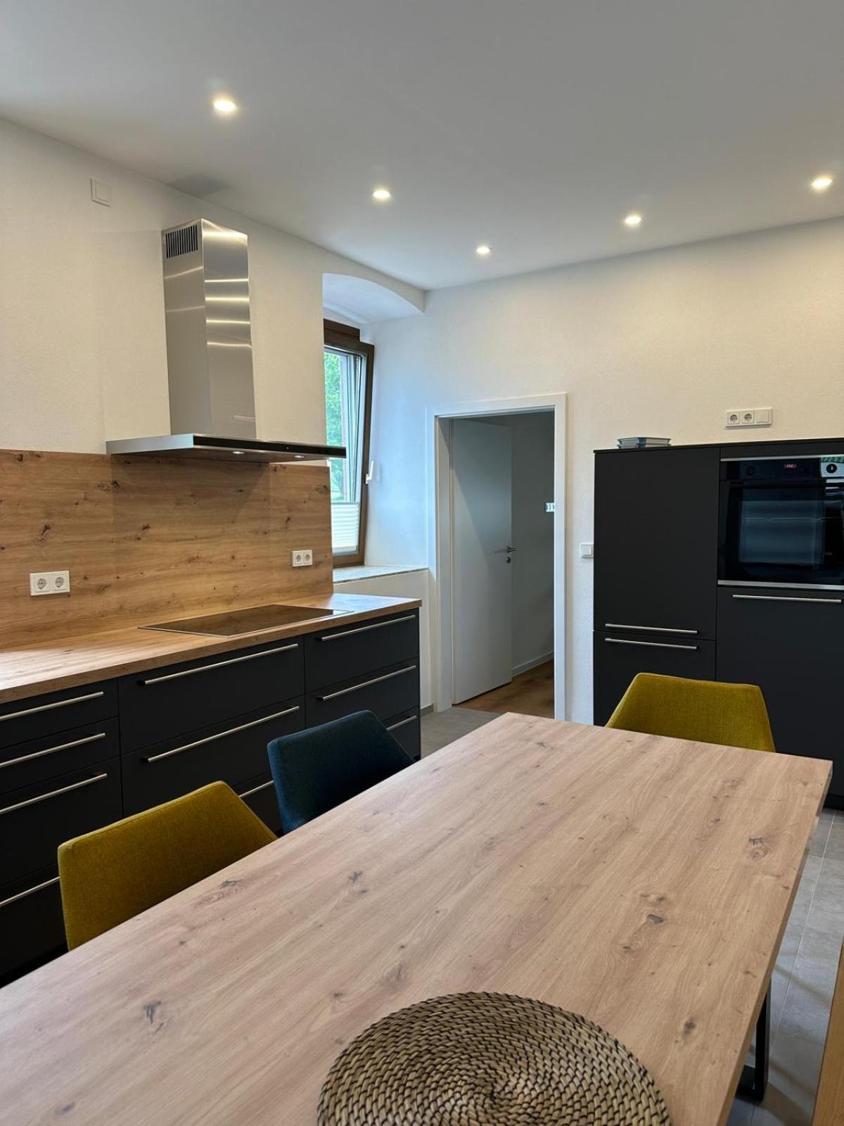 Moselappartements By Weingut Marco Adamy Losnich Exterior photo