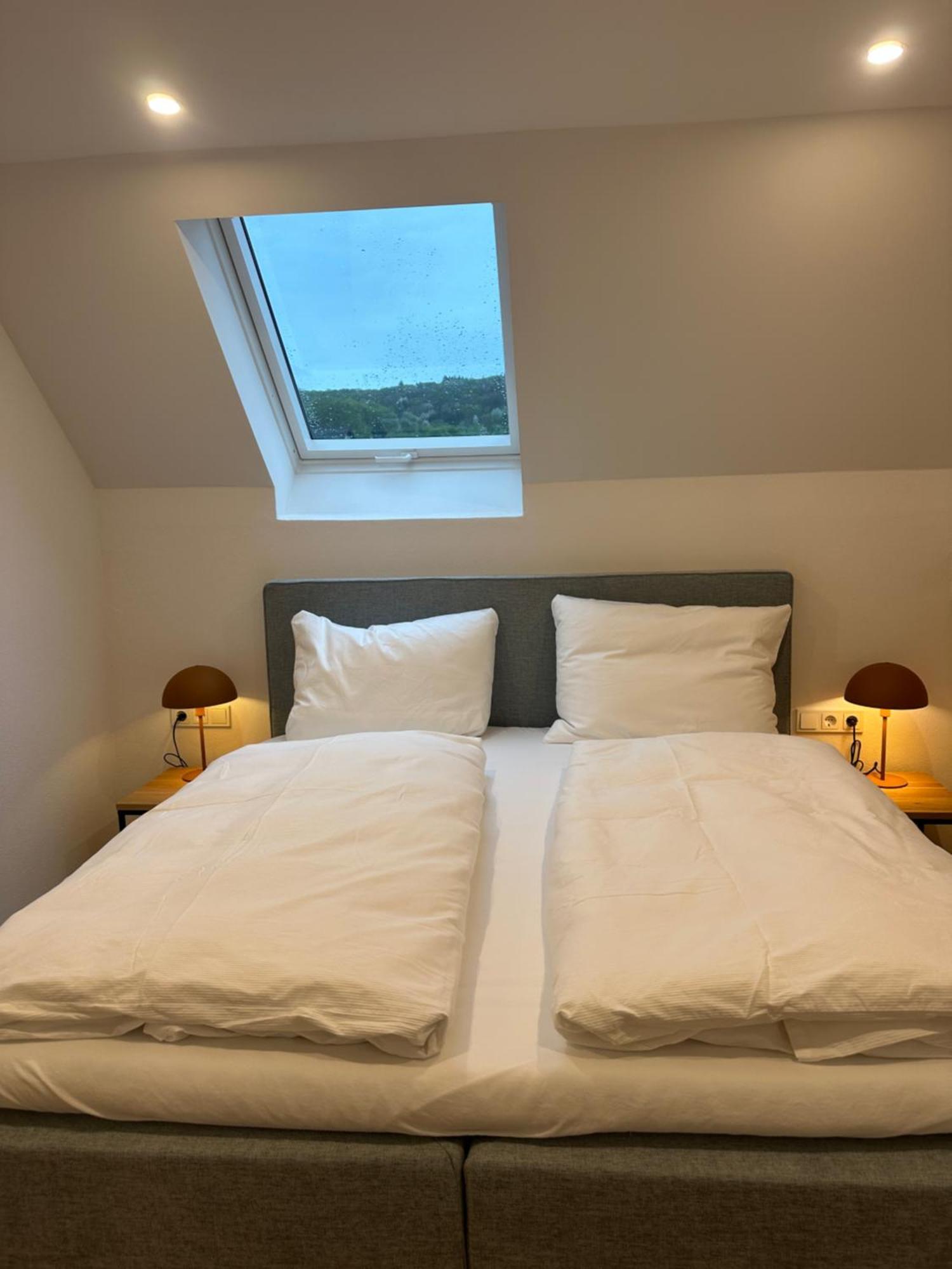 Moselappartements By Weingut Marco Adamy Losnich Exterior photo